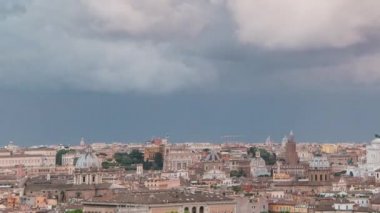 Roma, İtalya 'nın tarihi merkezinin panoramik görüntüsü