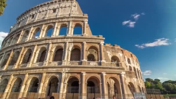 El Coliseo o Coliseo timelapse hyperlapse, también conocido como el Anfiteatro Flavio en Roma, Italia — Vídeos de Stock