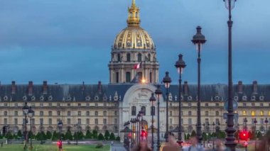 Les Invalides Paris, Fransa 'da günden geceye...