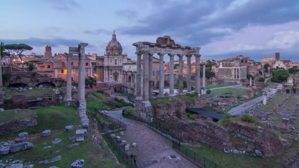 Ruïnes van Forum Romanum op Capitolium Hill dag tot nacht timelapse in Rome, Italië — Stockvideo