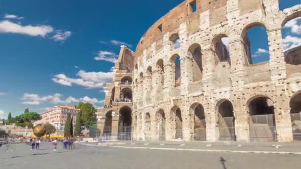 El Coliseo o Coliseo timelapse hyperlapse, también conocido como el Anfiteatro Flavio en Roma, Italia — Vídeo de stock