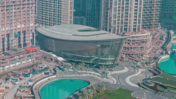 Dubaj Opera se nachází v centru města je zářivé centrum kultury a umění v Dubaji timelapse — Stock video