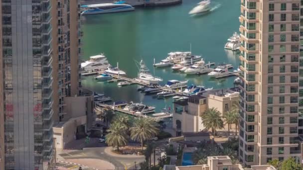 Dubai Marina waterfront with promenade aerial timelapse, Dubai, UAE. — Stock Video