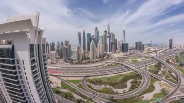Dubai Marina karayolu kavşağı spagetti kavşağı zaman kavşağı