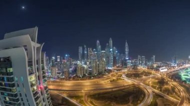 Dubai Marina karayolu kavşağı spagetti kavşağı gece zaman aşımı