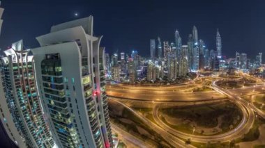 Dubai Marina karayolu kavşağı spagetti kavşağı gece zaman aşımı