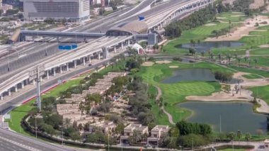 Göllü yeşil golf sahasının zaman çizelgesi. Dubai, BAE