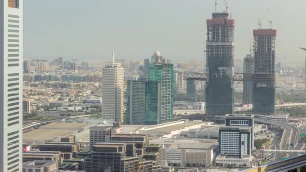 Vista aérea de rascacielos con World Trade Center en Dubai timelapse. — Vídeo de stock