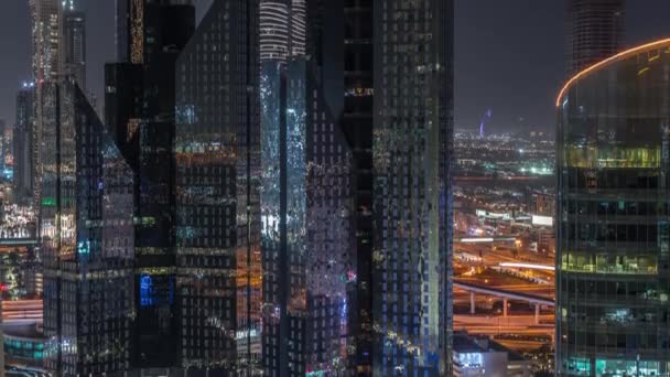 迪拜国际金融中心摩天大楼空中飞驰而过. — 图库视频影像