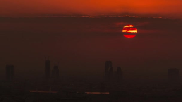 Sunrise over greens e al barsha heights zona zona noite a dia timelapse de Dubai marina. — Vídeo de Stock