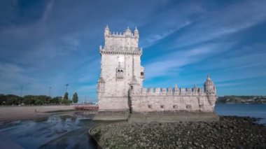 Santa Maria de Belem sivil bucak Lizbon, Portekiz timelapse hyperlapse içinde yer alan bir kuledir Belem Kulesi olduğunu