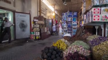 Dubai Baharat Çorbası ya da Old Souk, Dubai, BAE 'de geleneksel bir pazardır.
