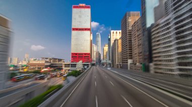 Hong Kong adasının turistik turistik turistik turistik gezilerinden Hong Kong caddelerinin zaman gösterimi. Bulanık hareket