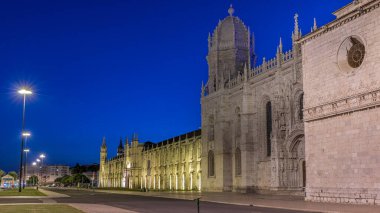 Mosteiro dos Jeronimos gündüz geçiş zamanı (Hieronymites Manastırı), Portekiz 'in Lizbon Belem bölgesinde yer almaktadır. Manueline stilinin tipik bir örneği. Unesco Dünya Mirası Sitesi