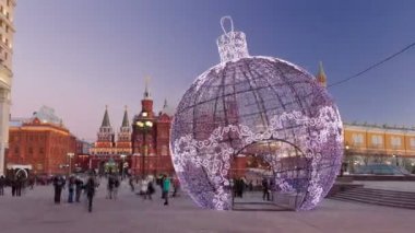 Manezhnaya kare, tarihi Müzesi ve Kremlin Noel yüklemeyi timelapse hyperlapse kuleleri