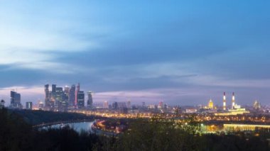 Moscow City, Rusya Federasyonu, serçe Hills gün gece timelapse için panoramik