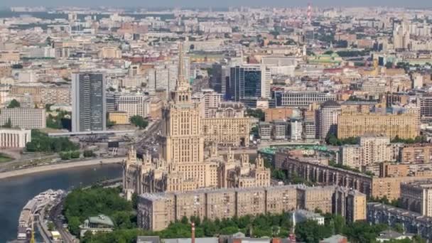 モスクワ国際ビジネス センター タイムラプス、ロシアの屋根から建物の全景 — ストック動画