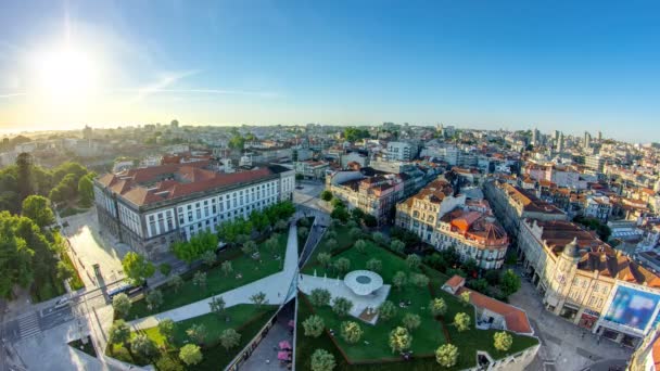 Praca de Lisboa - vista da Torre dos Clerigos no Porto timelapse, Portugal — Vídeo de Stock