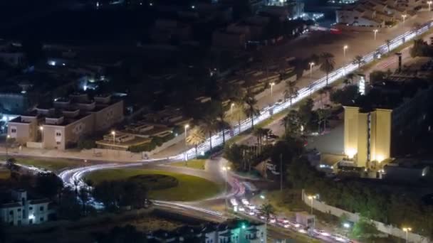 Városképet gazdagító épületnek szánták, Ajman tetőtéri a timelapse éjszaka. Ajman, Ajman, Egyesült Arab Emírségek Emirátus fővárosa. — Stock videók