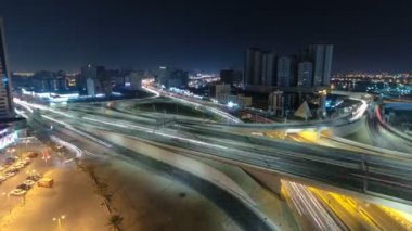 Ajman Cityscape çatı gece timelapse, dan. Ajman Emirliği Ajman, Birleşik Arap Emirlikleri başkentidir.