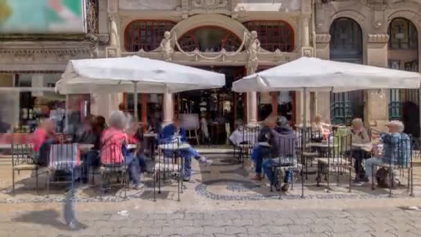 Majestátní café fasáda v Portugalsku Porto timelapse — Stock video