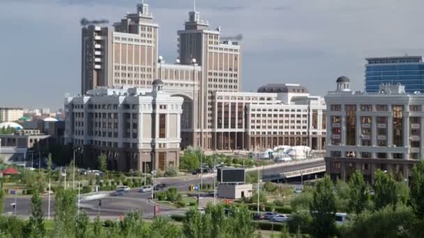 Nieuwe zakelijke district timelapse van dak in de hoofdstad van Kazachstan in Astana. — Stockvideo