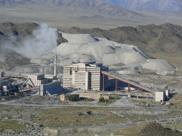 Asbest ayıklama üzerinde sanayi kompleksi