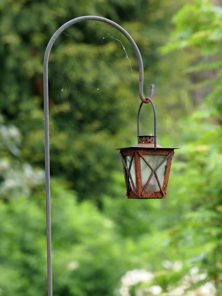 Una lanterna alla luce del giorno — Foto Stock