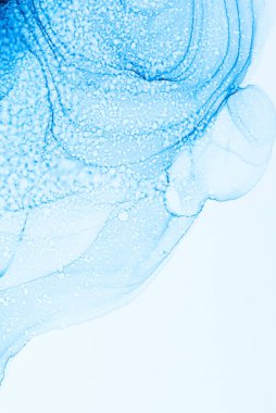 Mavi alkol mürekkebinin soyut dokusuna yakın çekim