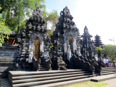 Goa Lawah Tapınağı