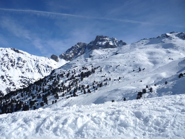 Montañas de invierno en Francia —  Fotos de Stock