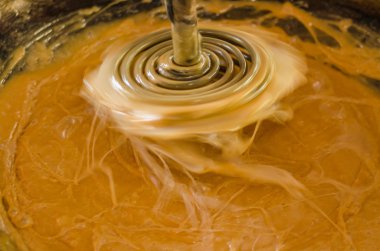 Hindistan cevizi Şeker yapma süreci.