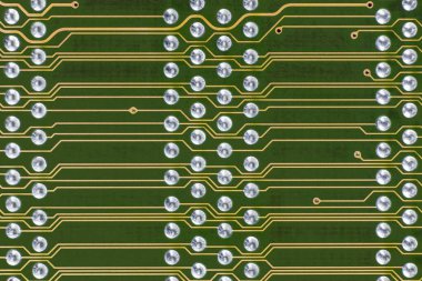 Devre kartının arkası. Yüksek teknoloji geometrik arka plan. Devre kartının kapağını kapat. Üst görünüm.