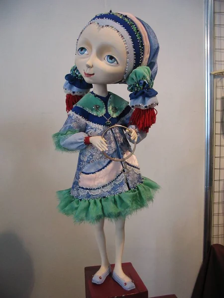 Ausstellung Handgefertigter Puppen — Stockfoto