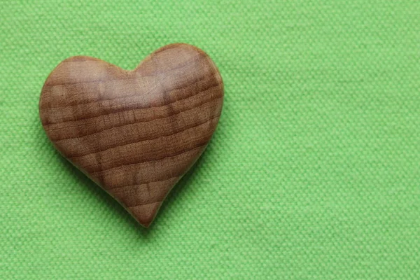 Valentine Day Wooden Heart Green Cloth Background — Stock Photo, Image