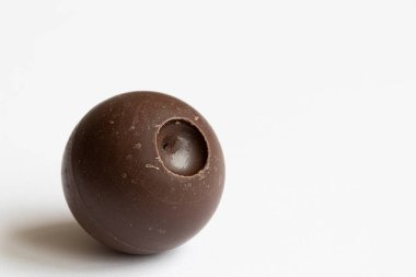 Hafif arkaplanda küresel şeker kamışı.