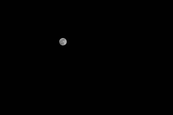 Lonely Moon Black Night Sky — Stock Photo, Image