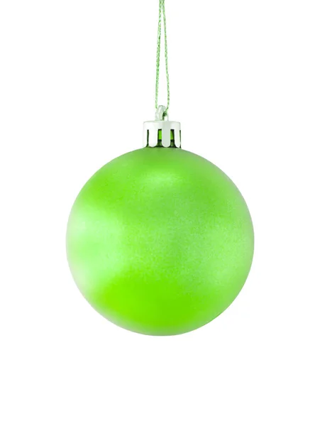 Groene Kerstbal Geïsoleerd Witte Achtergrond — Stockfoto