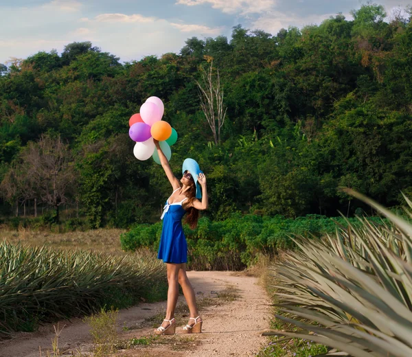 La fille avec des ballons. Style vintage — Photo