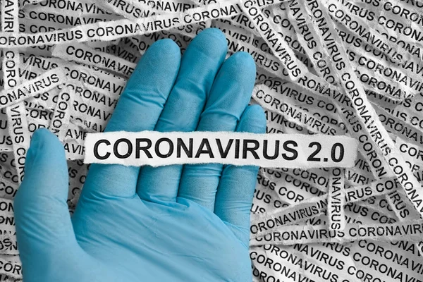 Egy Férfi Orvosi Kesztyűben Kezében Coronavirus Szóval Közelről — Stock Fotó