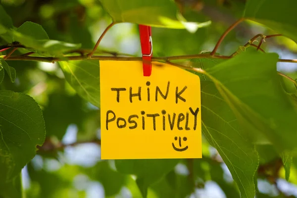 Paper Note Think Positively Written Attached Tree Clothes Pin Close — Stock Photo, Image