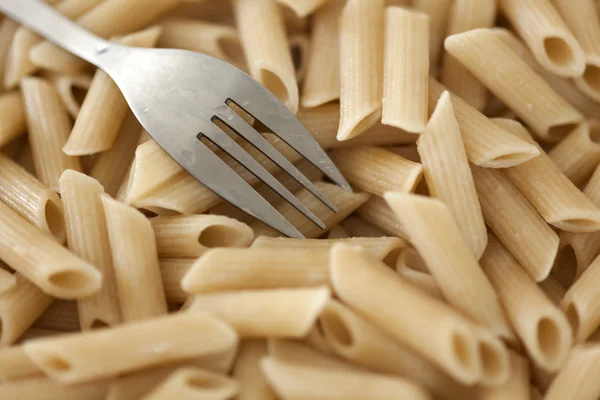 Arroz integral orgânico Pasta Penne — Fotografia de Stock