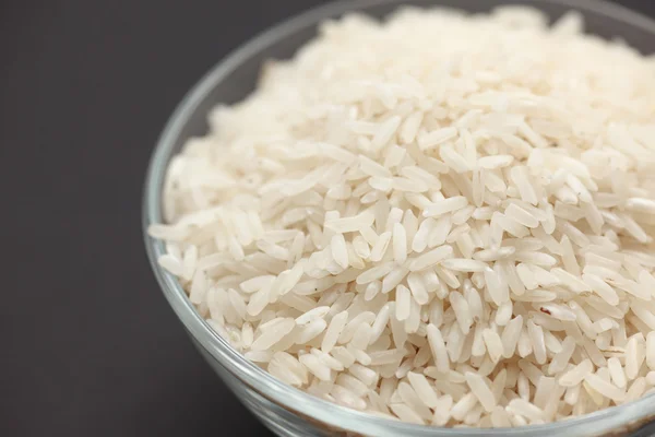 Rýže ve skleněné misce — Stock fotografie
