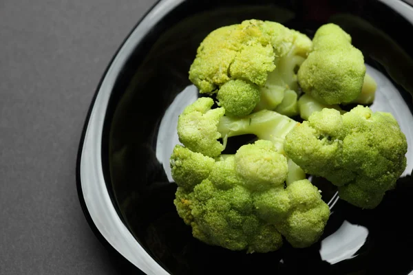 Steamed broccoli — Stock Photo, Image