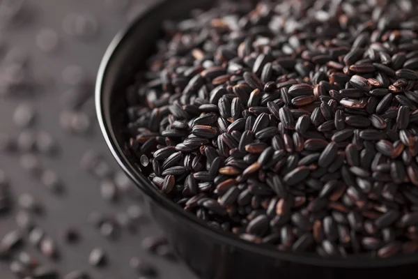 Black rice — Stock Photo, Image