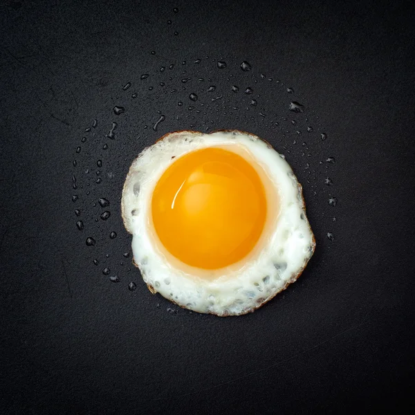 Fried quail egg — Stock Photo, Image