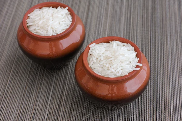 White rice in the clay pots — Stock Photo, Image