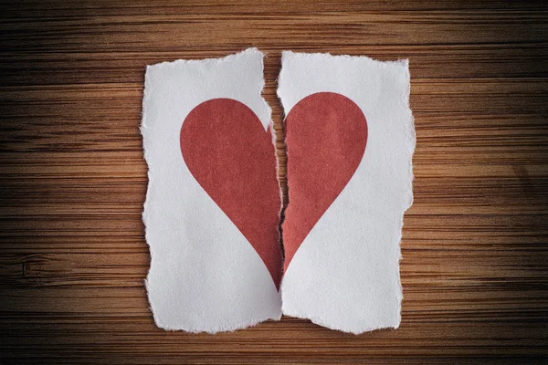 Broken paper heart — Stock Photo, Image