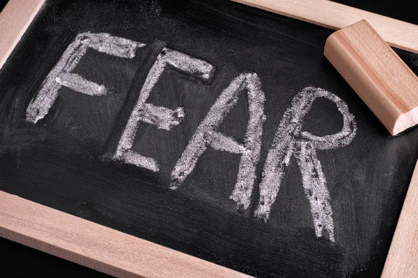 Slovo strach na tabuli — Stock fotografie
