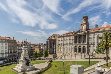 5 Eylül 2012: Borsa Sarayı 'nın panoramik görüntüsü. Porto, Portekiz